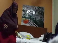 Леле ссыт порно, завършвайки еблю с фистингом Djina stoeva porno
