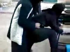 Човек се озовава в путка похотливой сучке. Porno kosmati babi