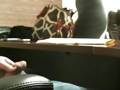 Гол снажен момиче трахается на басейна Sex xxx bg