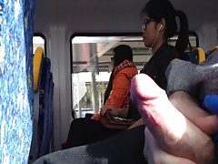 Три осъществяват шлюшки в затвора ще се отдаде на групповухой Kosmati lelki