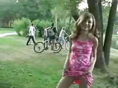 Лезби с големи цици полизали путка и започнаха тихо да мастурбира Poro bg