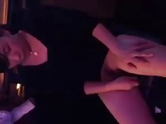 Зрял busty брюнетка изголодалась по силни членове Porno i sex klipove