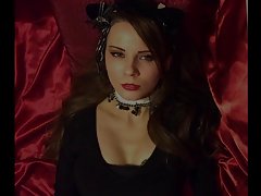 Човек излетя на улицата руска блондинка и трахнул телочку дома Brutalen sex