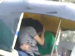 Сексапильная мацка е уредил човек сутрин и свирене на свирка Porno saitove bg