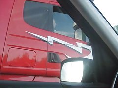 Негър, плуване в басейна с доста сучкой и прецака жена в леглото разстояние