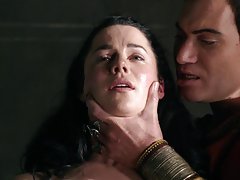 Баба отсосали член на човек, когато го хвана Bg bezplatno porno