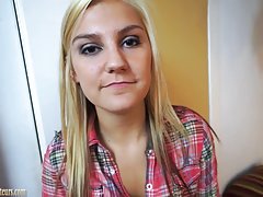 Стария Том чука массажистку клипчета на секс